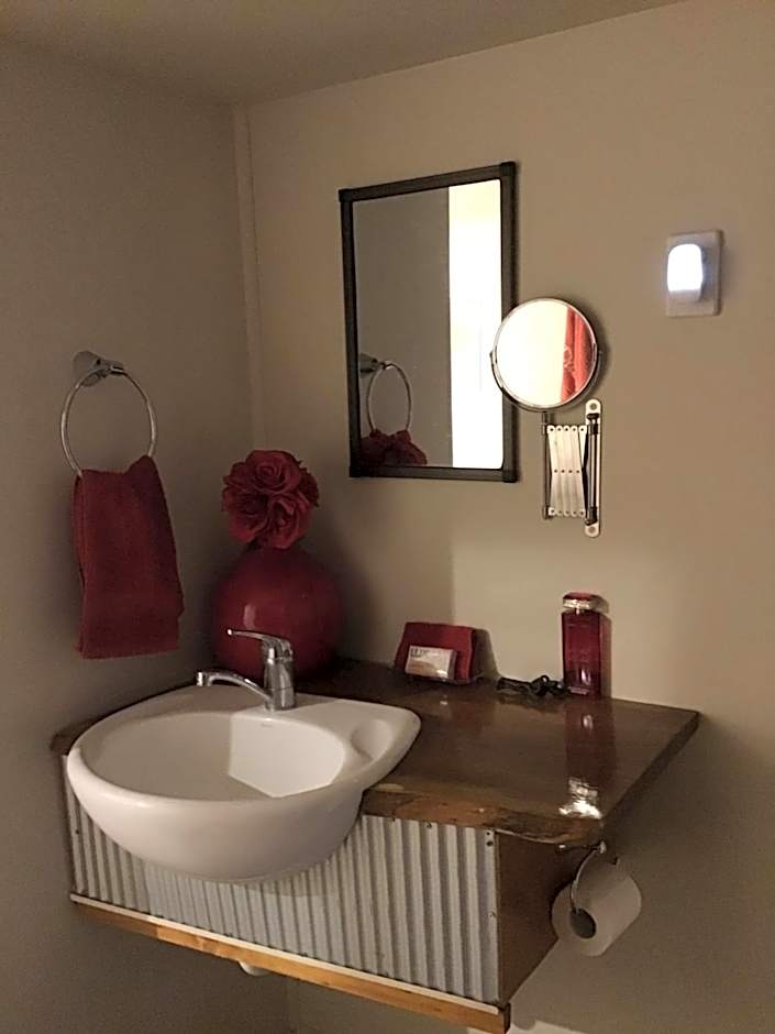 Rossmount Rural Retreat