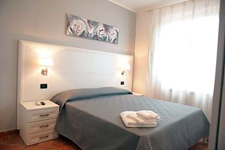 Triple Room with Private Bathroom
