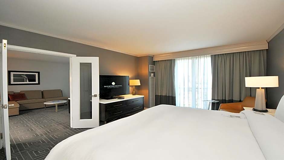 InterContinental Kansas City at the Plaza By IHG