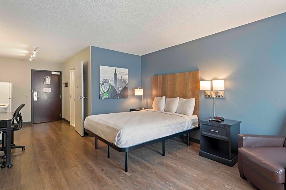 Extended Stay America Suites - Charlotte - University Place