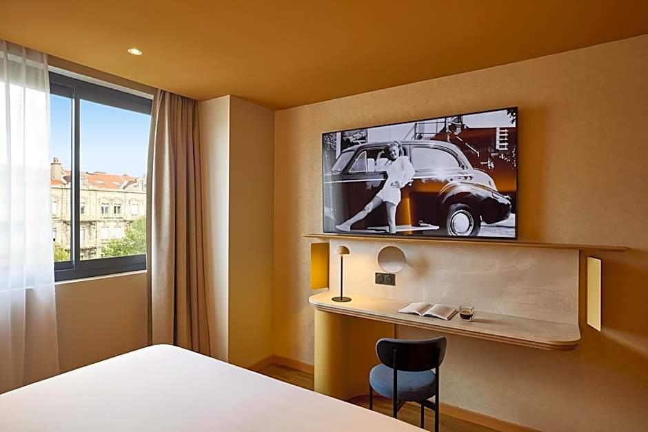 You Hotel de France Valence - Handwritten Collection