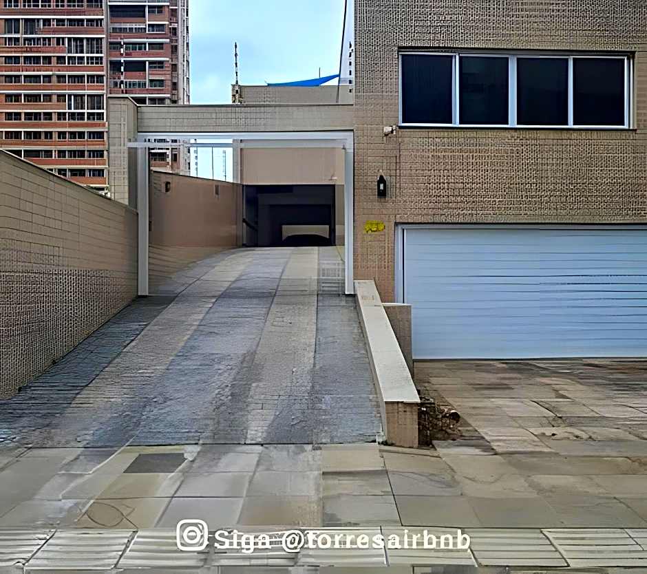 Apto 02 quartos | Ar | 500mts do mar | Aceita Pet