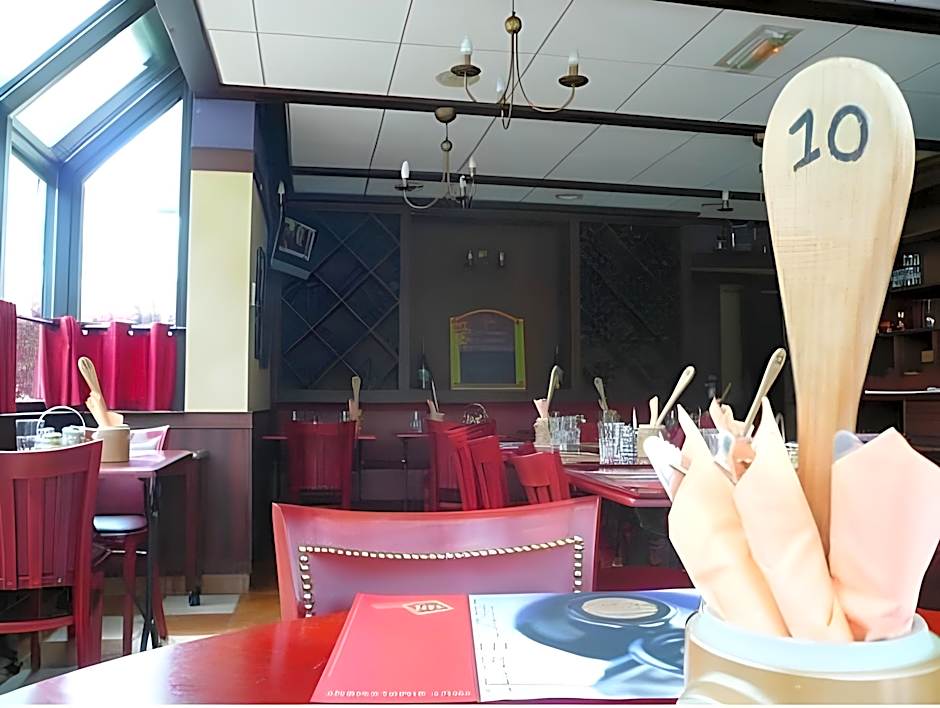 B&B HOTEL Blois Nord Vallee Maillard