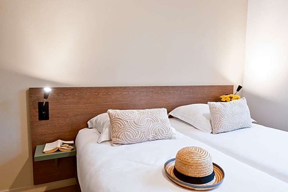 Comfort Aparthotel Versailles, St Cyr l&#x27;Ecole