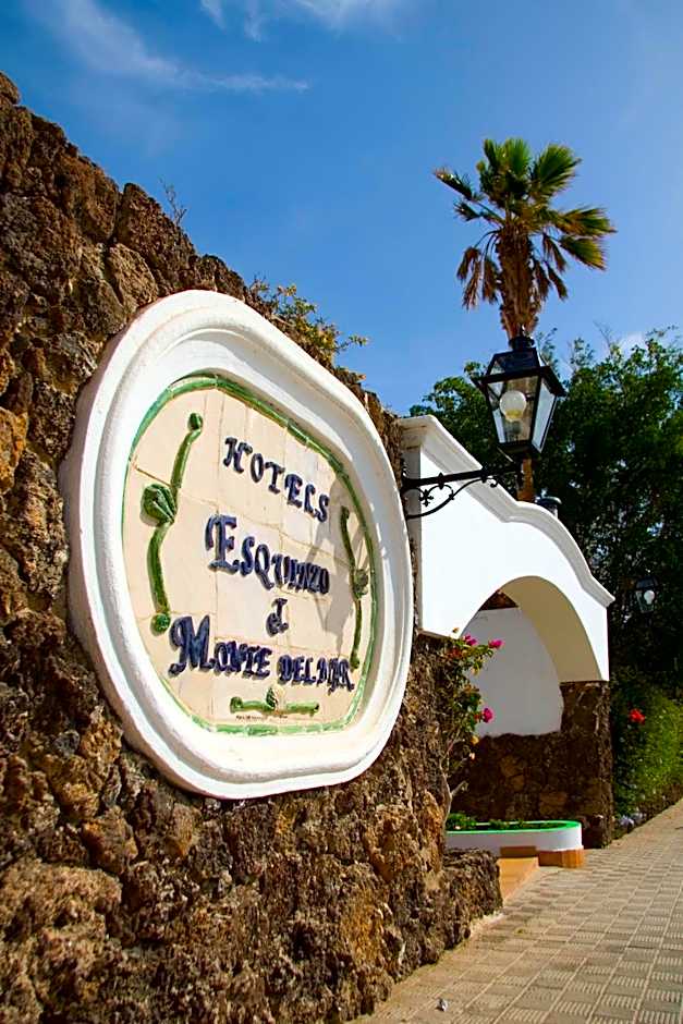 Aparthotel Esquinzo Y Monte Del Mar