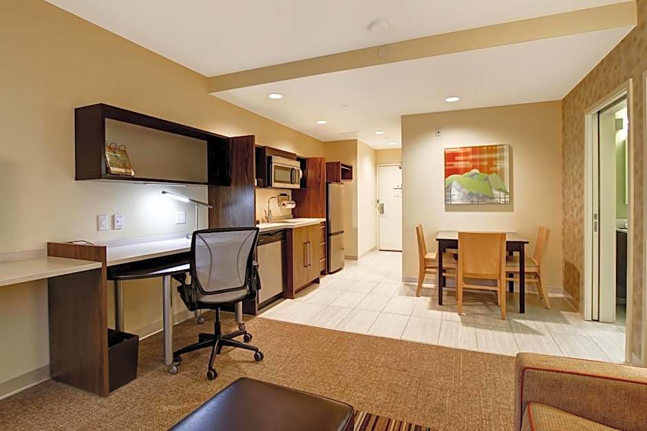 Home2 Suites By Hilton West Edmonton