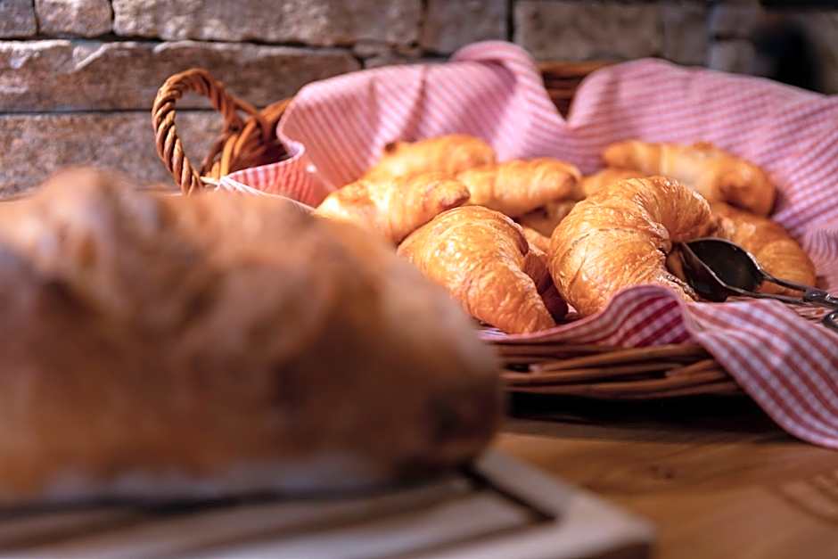 Berghotel Trübsee - Accessible Only by Cable Car