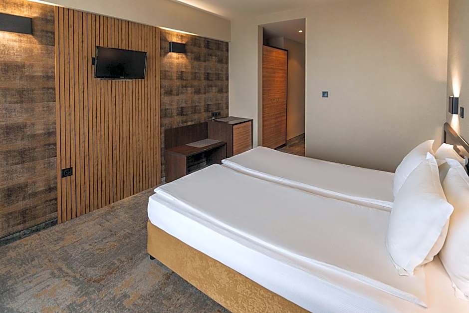 Kalithea Family Hotel