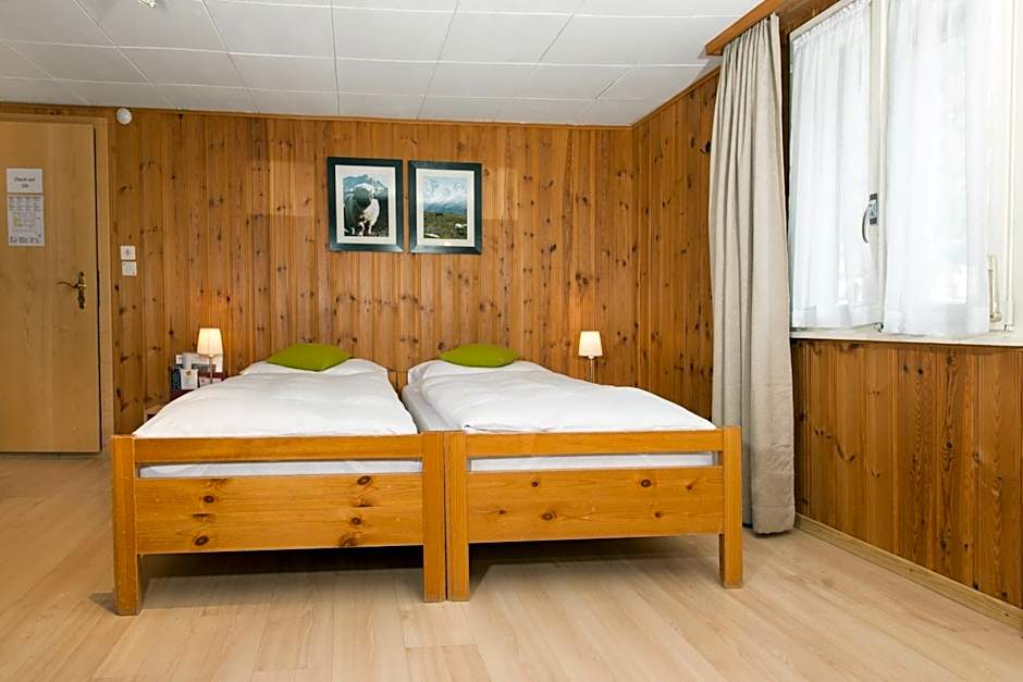 Hotel Alpina