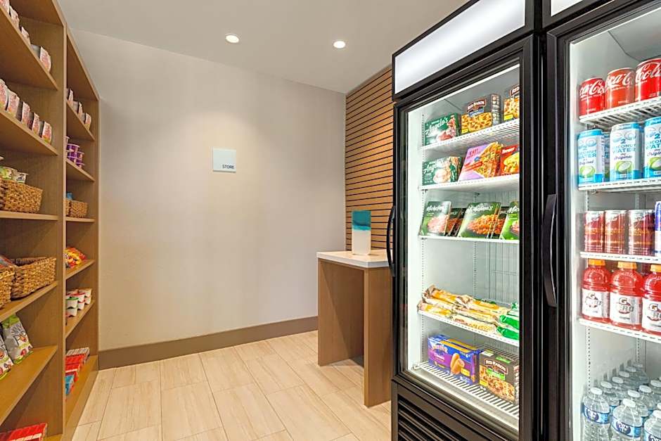 Holiday Inn Express & Suites Hayward - Castro Valley by IHG