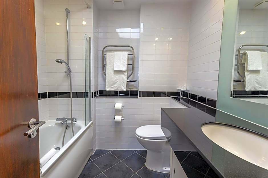 Best Western Ship Hotel