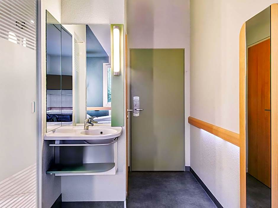 B&B HOTEL Wiesbaden-Ost