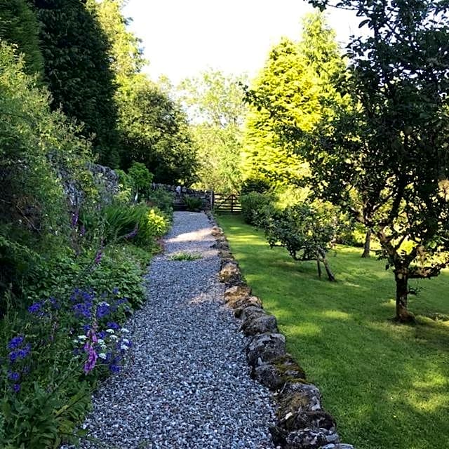 Hillside Log cabin, Ardoch Lodge, Strathyre