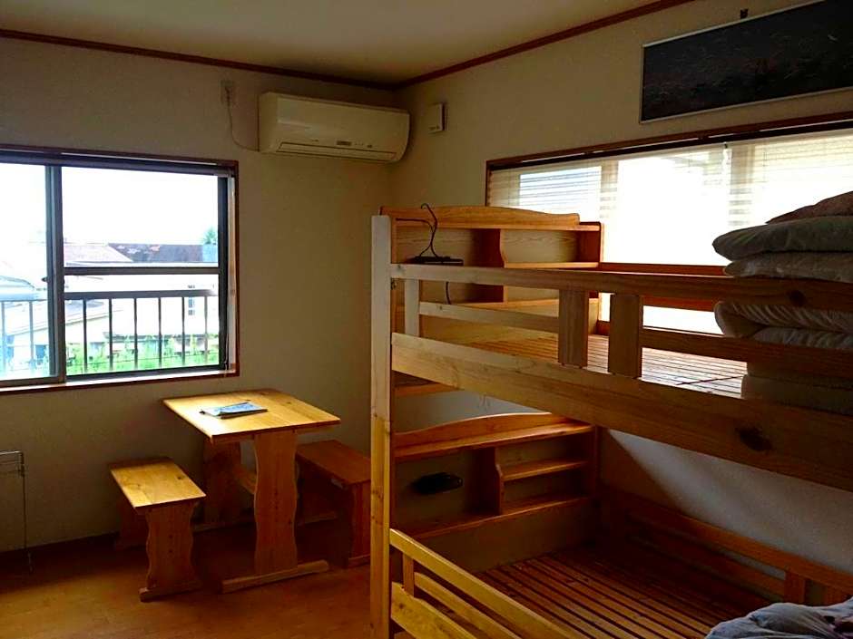 Beppu Yukemuri-no-oka Youth Hostel