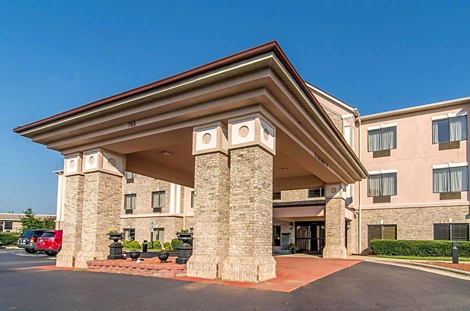 Quality Suites Graham - Burlington South