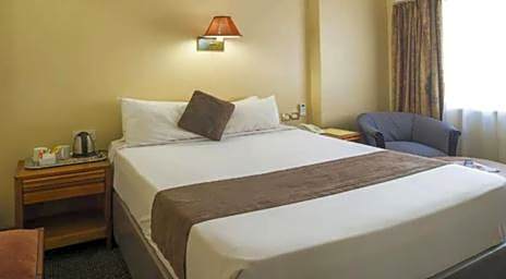 New Ambassador Hotel