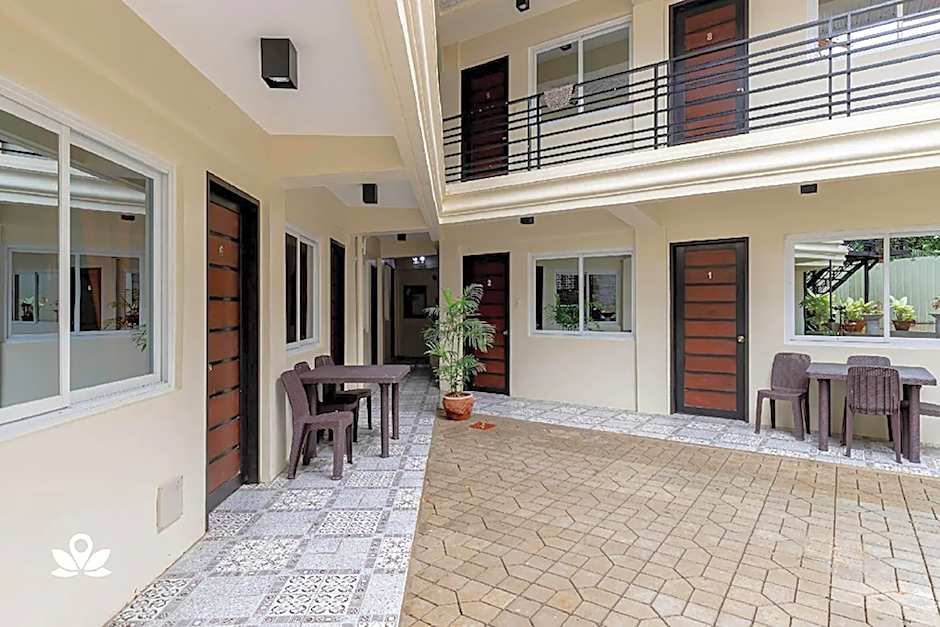 Happy Grey Hotel Vigan