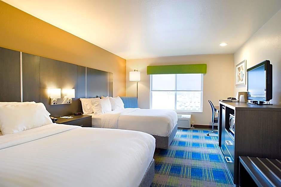 Holiday Inn Express Hotel & Suites Brookings By IHG