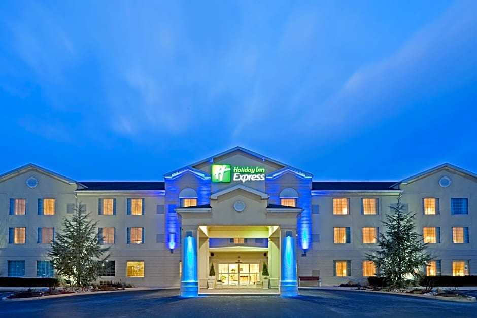 Holiday Inn Express Hotel & Suites Reading, an IHG Hotel