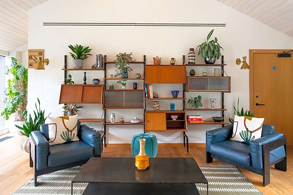 Mollie's Motel & Diner Oxfordshire