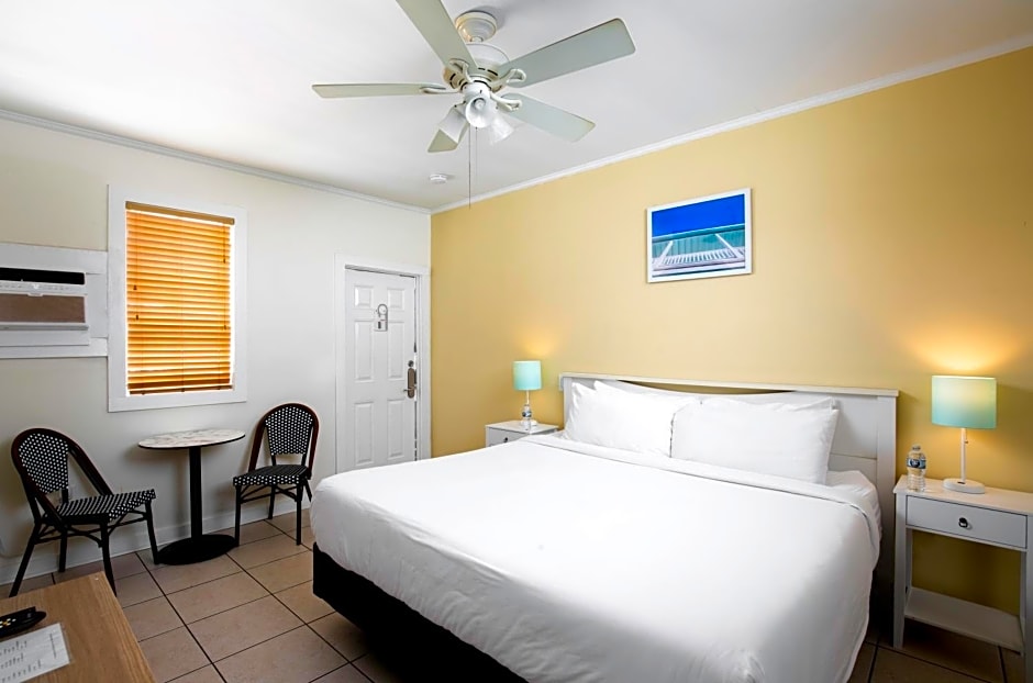 Southernmost Inn Adult Exclusive