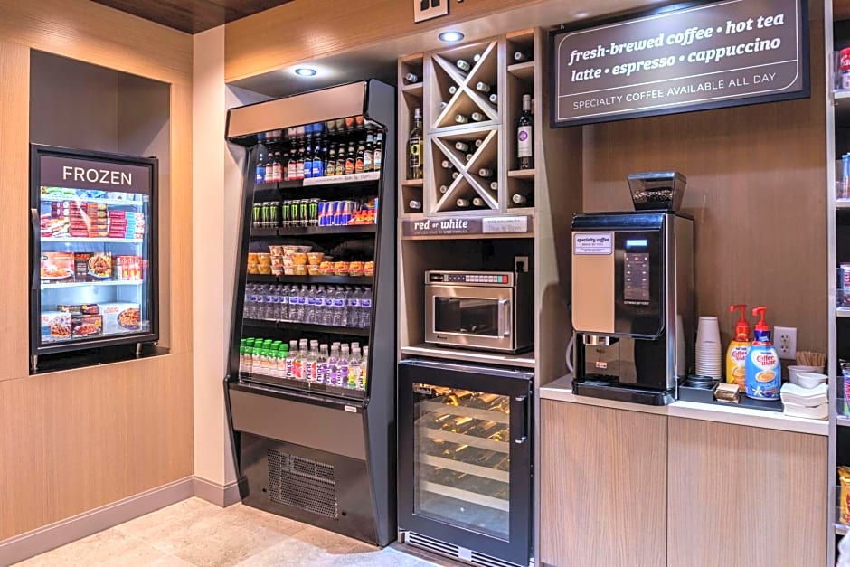 Hilton Garden Inn Kansas City Airport MO