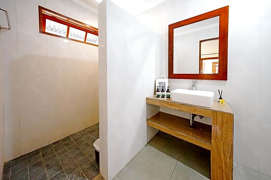 The Lavana Villa Kubu Life Kerobokan Seminyak - 3 Bedroom Villa (Minimum Stay 2 Nights)
