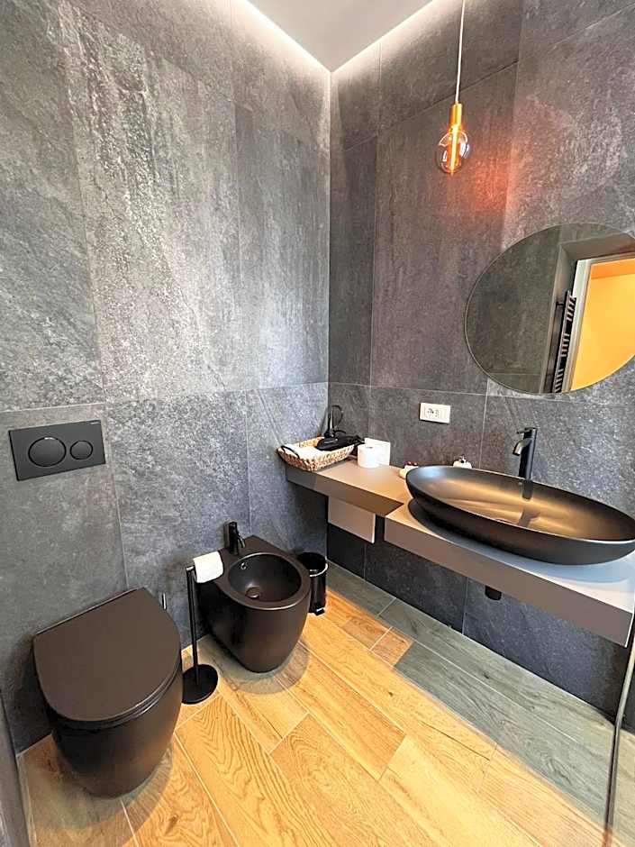 Adalesia Hotel & Coffee