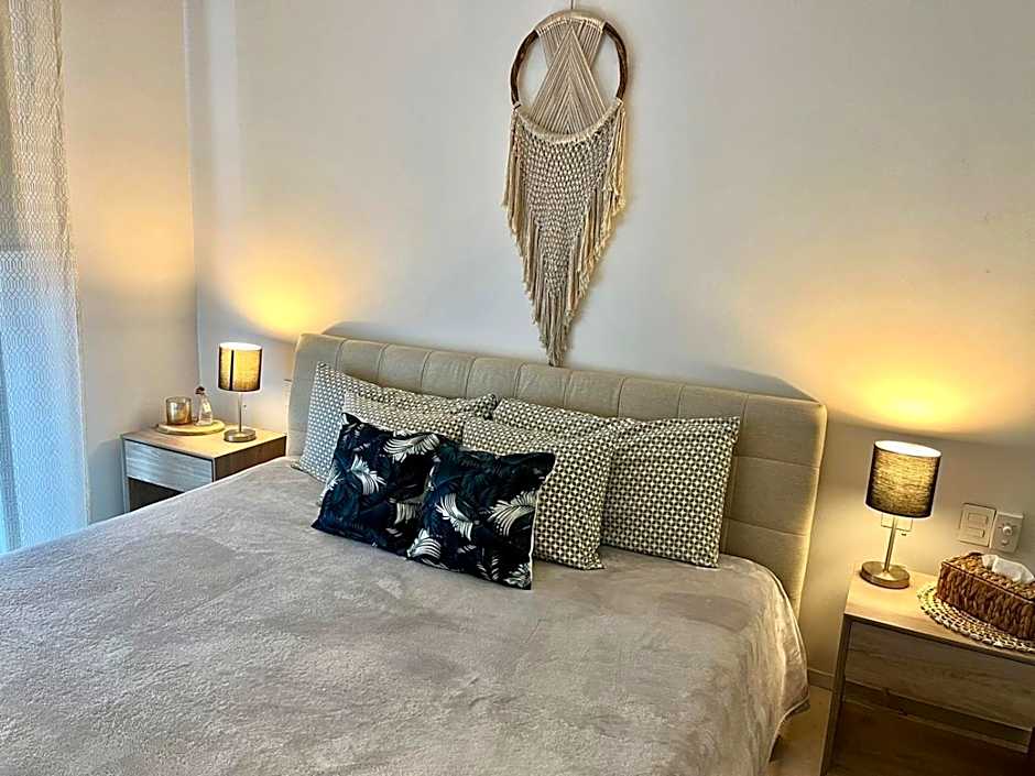 Luxury 5th Avenue Menesse 32