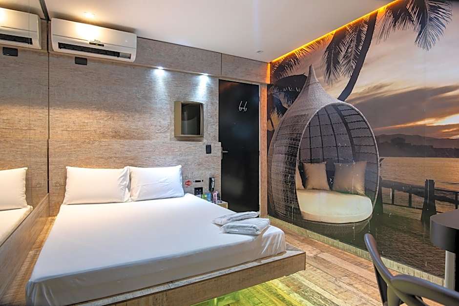 Motel Fantasy 3 (Adult Only)