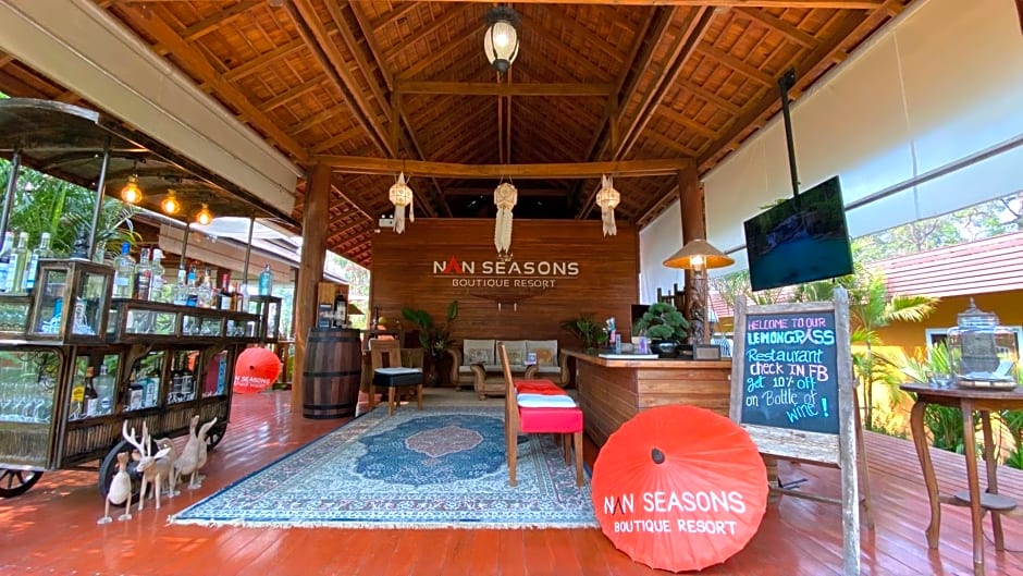 Nan Seasons Boutique Resort