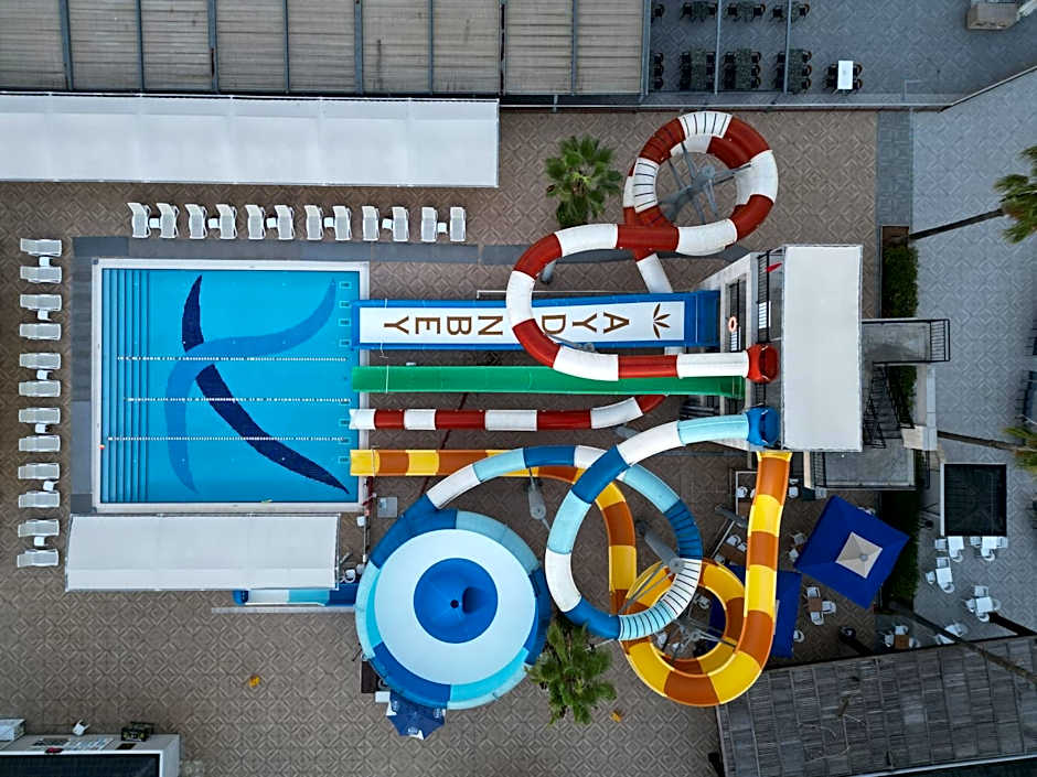 Aydinbey Queen's Palace & Spa - Ultra All Inclusive