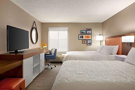2 Queen Beds Nonsmoking