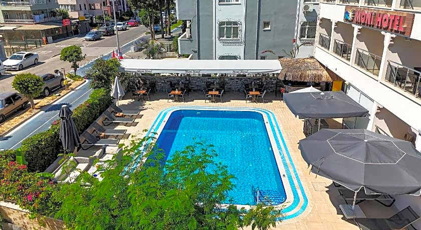 MONİ HOTEL