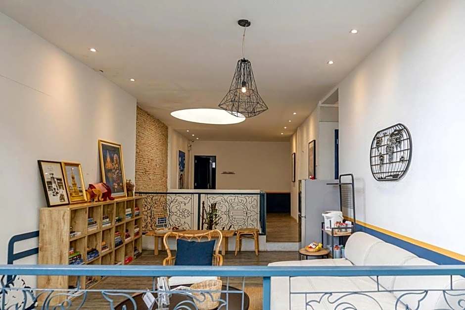 Spinomad hostel