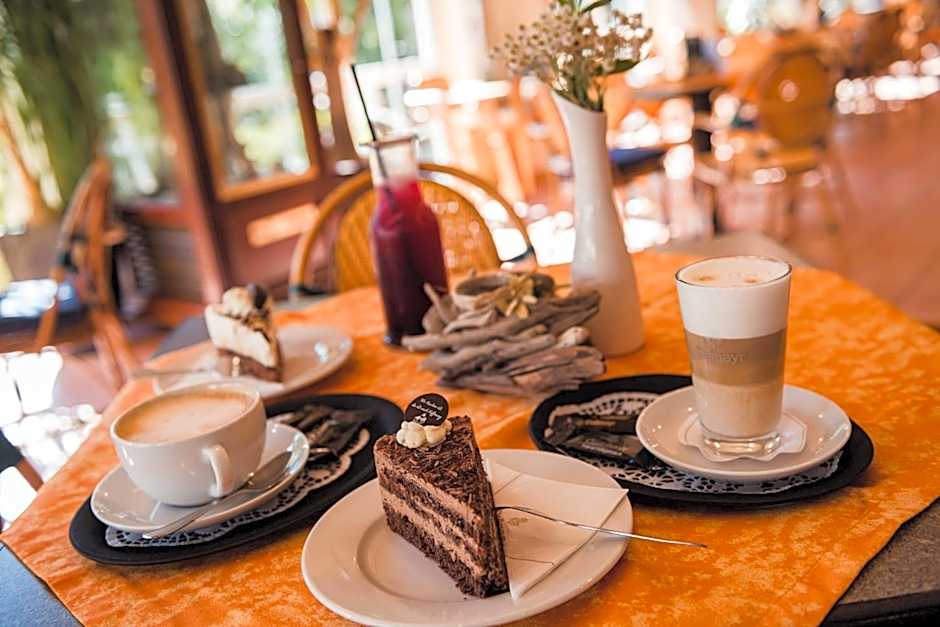 Landhotel Tanneneck - ideal fur Gruppen, Familien und Hunde
