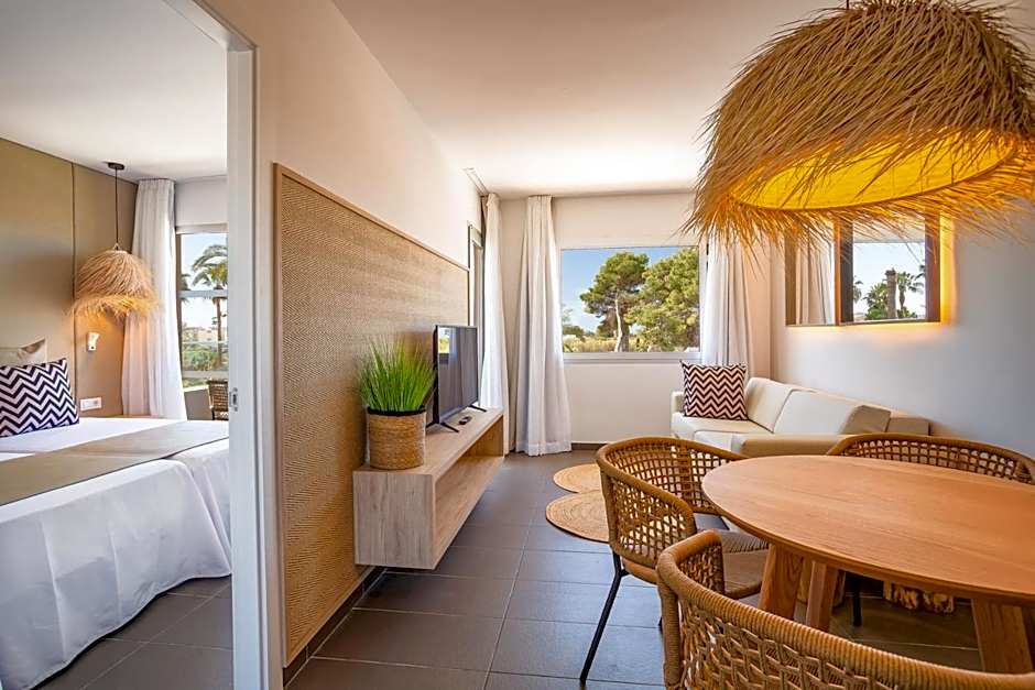 Migjorn Ibiza Suites & Spa