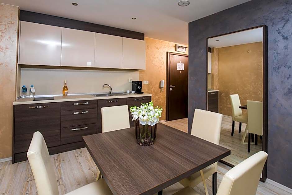 Paradiso Dreams Hotel