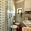Selvuccia Lodge - Ostello Agricolo