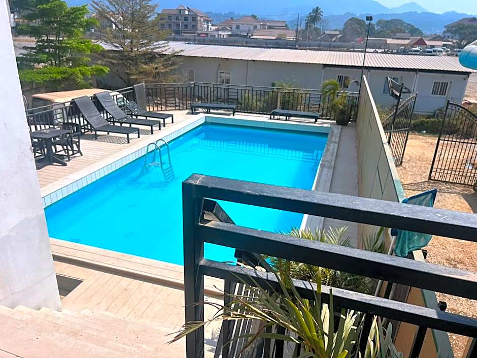 Consiana Vang Vieng Hotel
