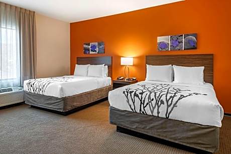 Queen Room with Two Queen Beds - Non-Smoking