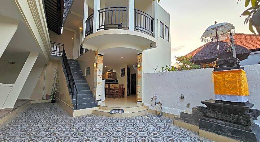Tegalsari Guest House Canggu