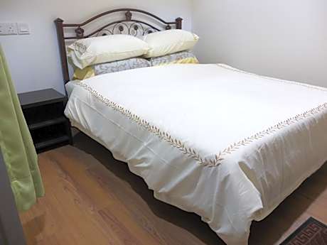 Standard Double Room with Shared Bathroom