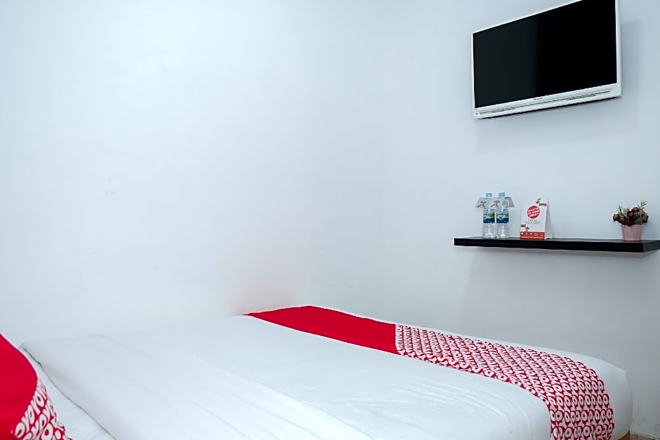 OYO 1454 111 Residence