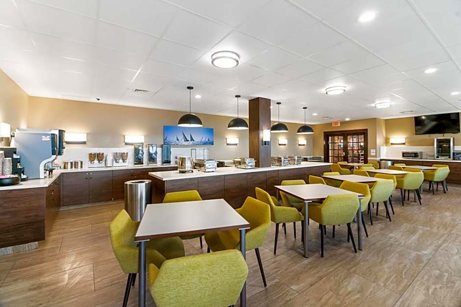 Beachfront Palms Resort Galveston, an Ascend Collection Hotel