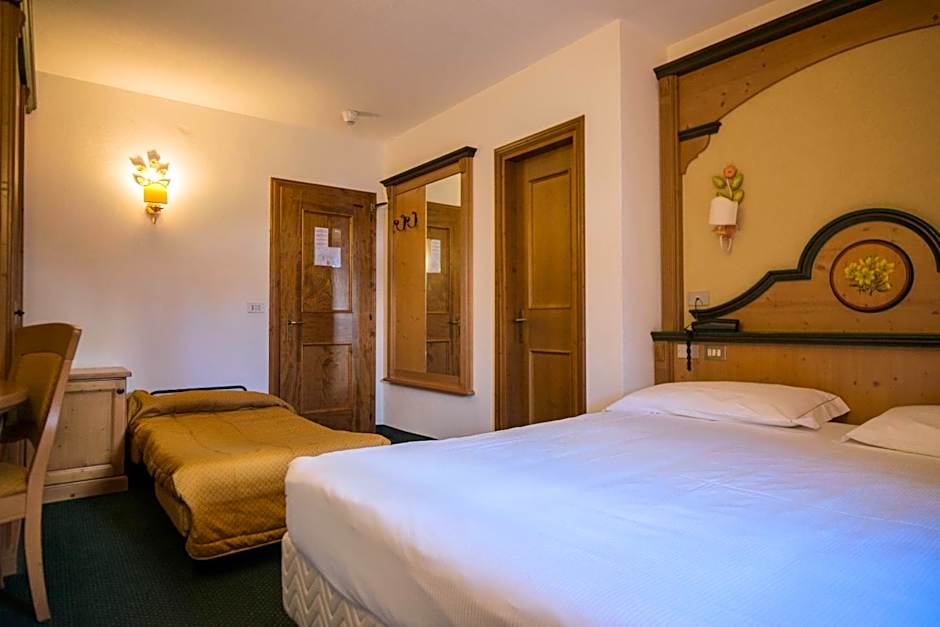Hotel Monzoni - San Pellegrino