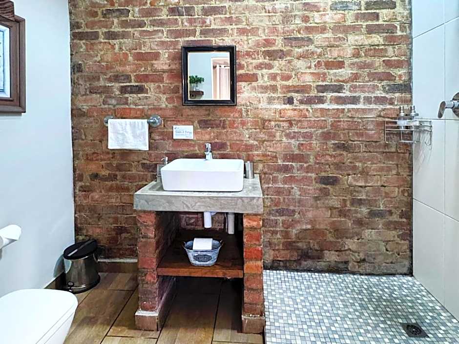 59 On True North Guest Rooms