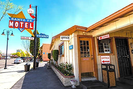 Santa Fe Motel Tehachapi by Hotel O