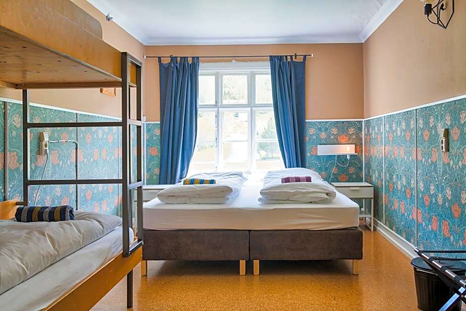 Hafaldan HI hostel, old hospital building