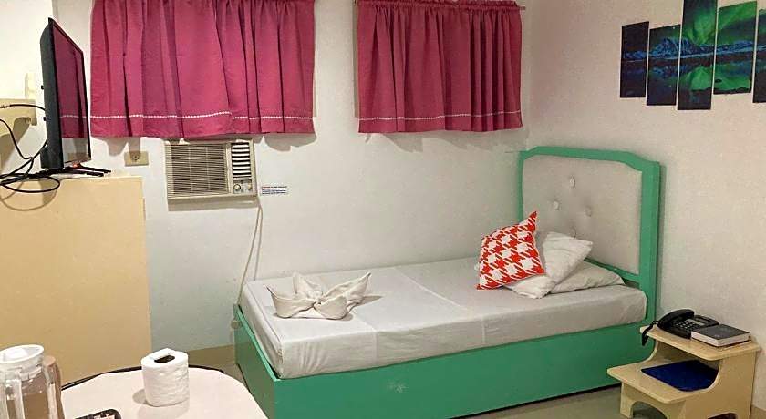 Demiren Hotel and Restaurant